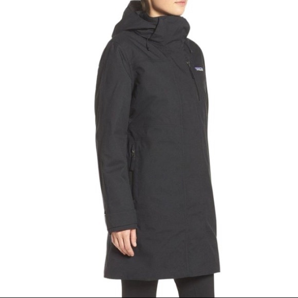 Patagonia Jackets & Blazers - Patagonia W STORMDRIFT PARKA - Black